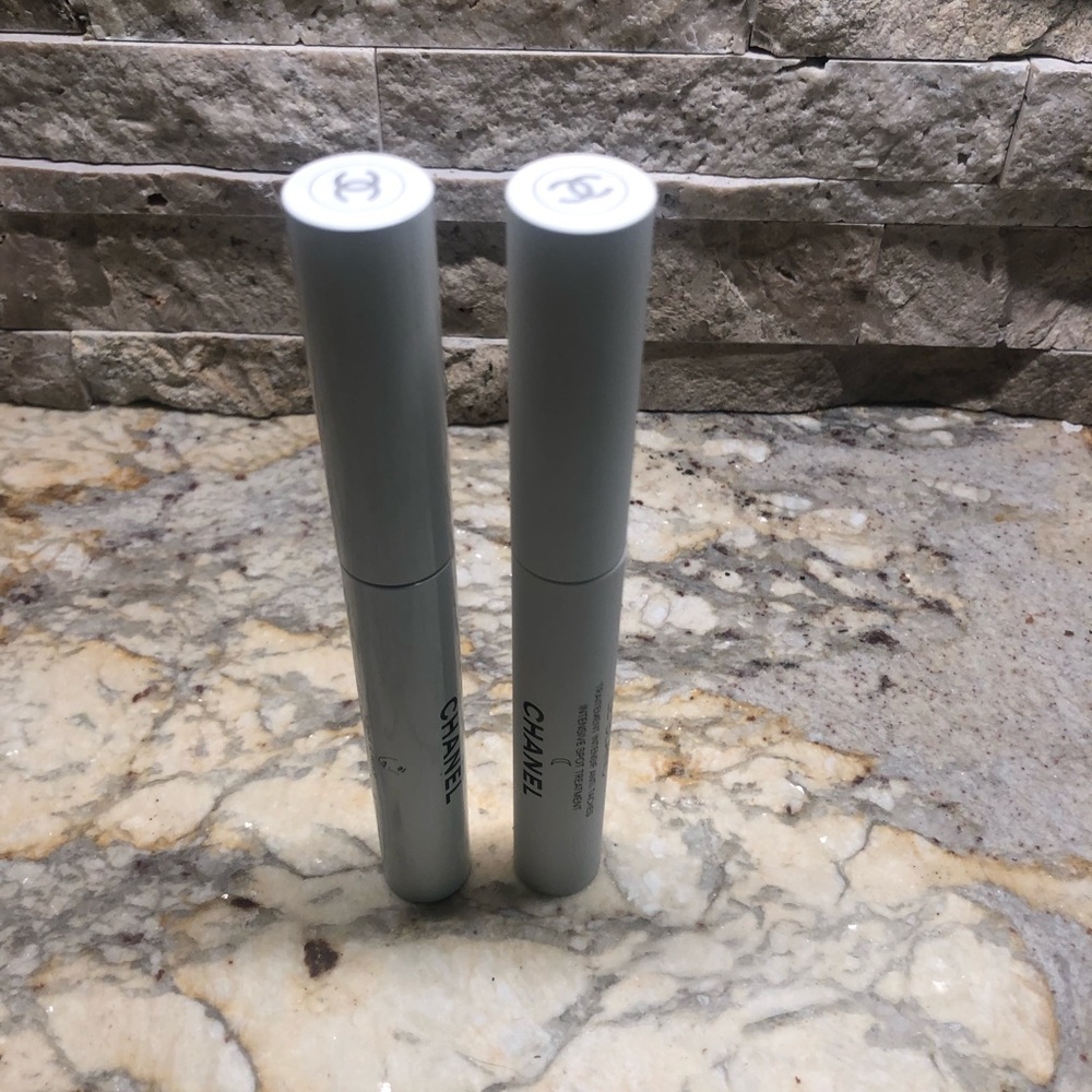 Le Blanc Chanel intensive spot treatment